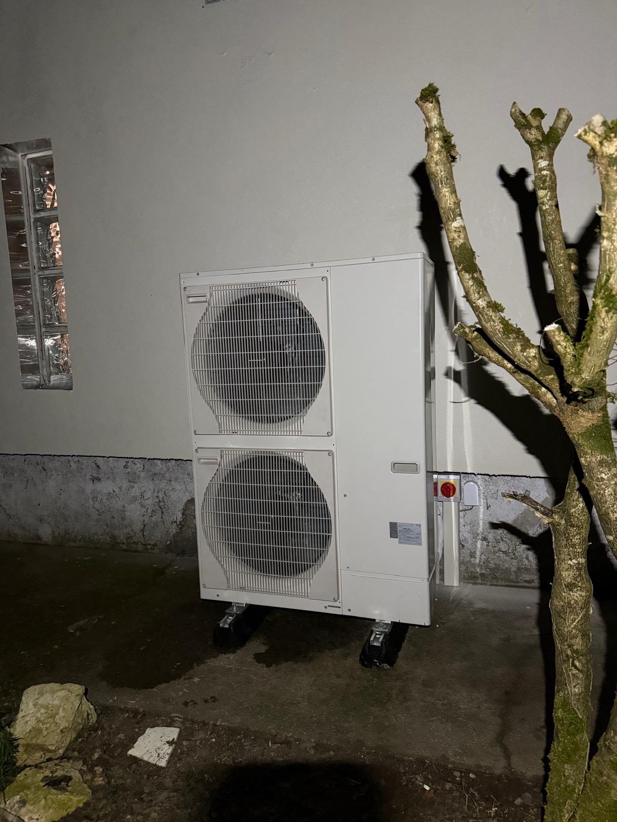 PAC air eau pour maison individuelle